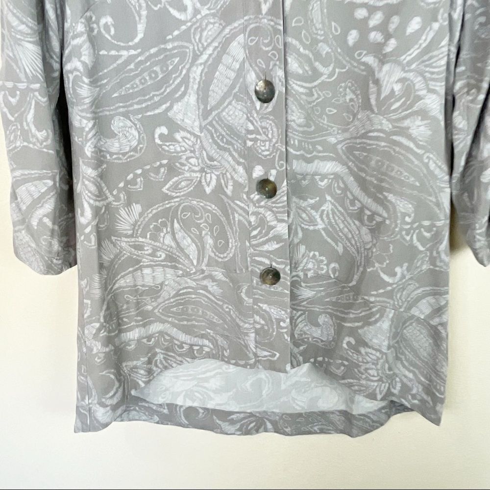 Soft Surroundings Grey Button Down Blouse Lagenlo… - image 2